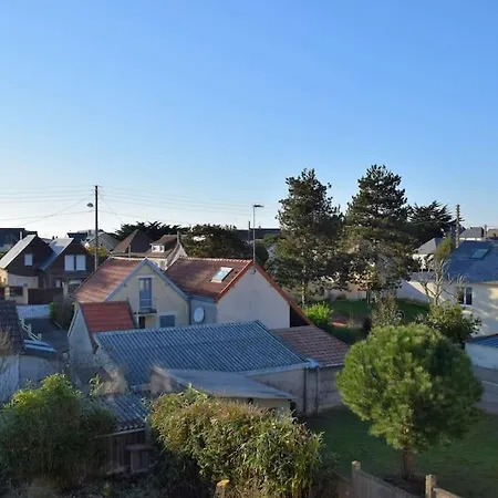 Bel A 200m De La *